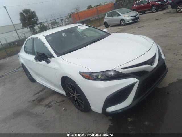 2022 Toyota Camry, VIN: 4T1G11AK8NU073095