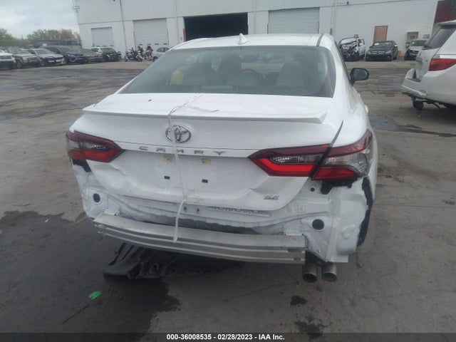 2022 Toyota Camry, VIN: 4T1G11AK8NU073095