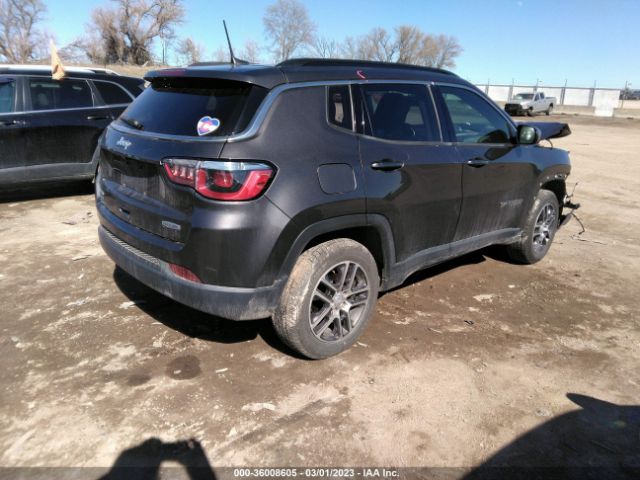 3C4NJDBB4JT231819 Jeep Compass Latitude
