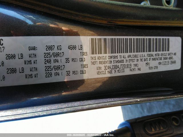 3C4NJDBB4JT231819 Jeep Compass Latitude