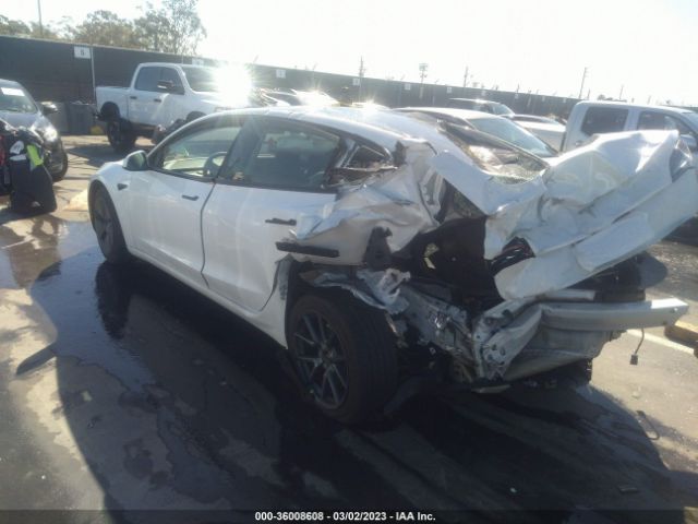 5YJ3E1EA7PF407816 Tesla MODEL 3