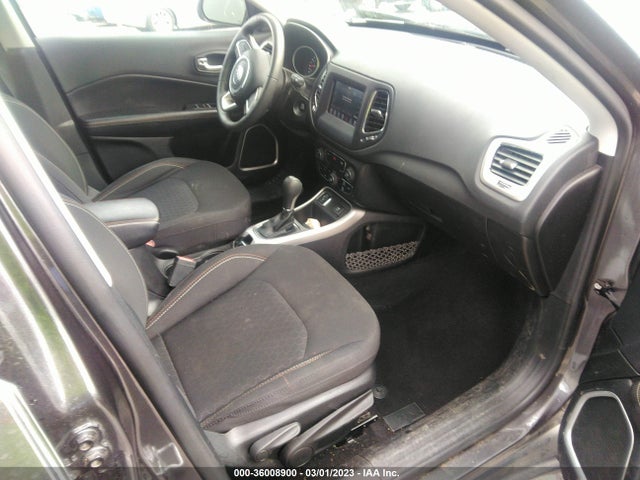 3C4NJCAB3KT652377 Jeep Compass Sport