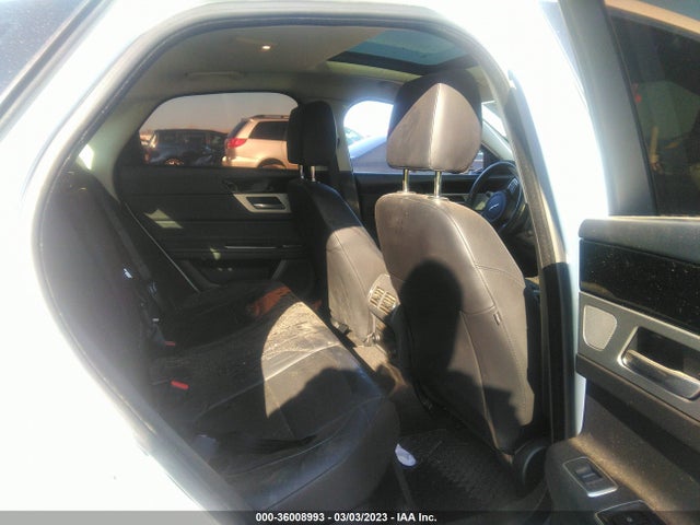 2018 JAGUAR XF 25T VIN: SAJBS4FX4JCY70656