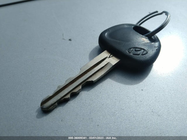 2008 HYUNDAI ACCENT GLS VIN: KMHCN46C88U239304