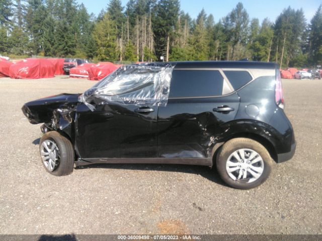 KNDJ23AU8P7862983 KIA SOUL LX