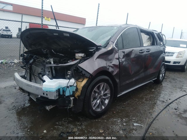 2022 Toyota Sienna, VIN: 5TDKRKEC2NS112154