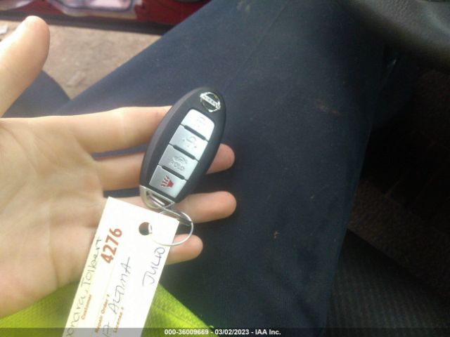 1N4AL3APXHC470223 Nissan Altima 2.5 Sr