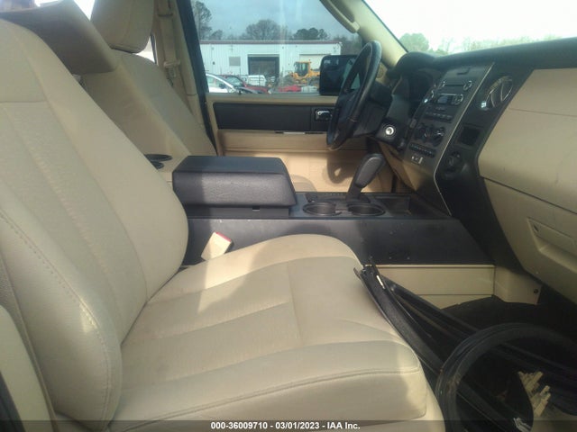 2016 Ford Expedition, VIN: 1FMJK1GT9GEF15902