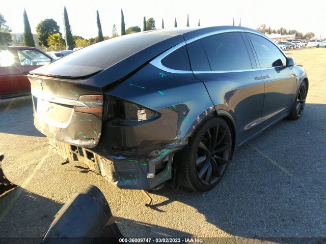 Tesla Model X 70d/90d/75d/60d/p100d 2016 5YJXCBE25GF002754 Image 6