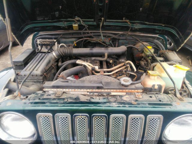 1J4FA59S1YP785179 Jeep Wrangler Sahara