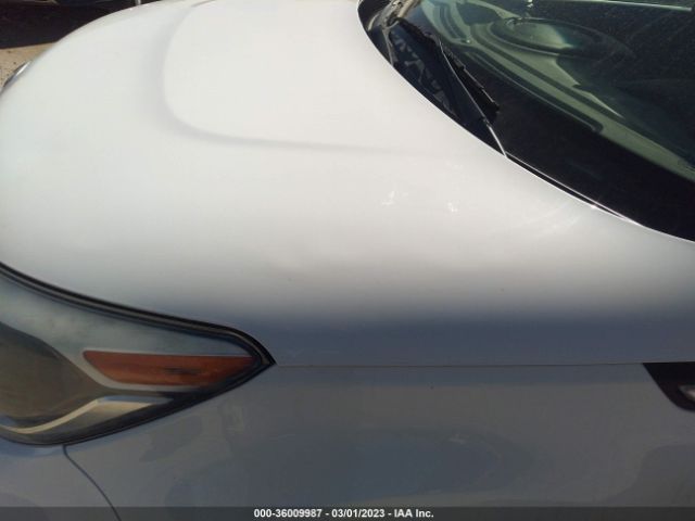 KNDJN2A25E7032667 KIA Soul Base