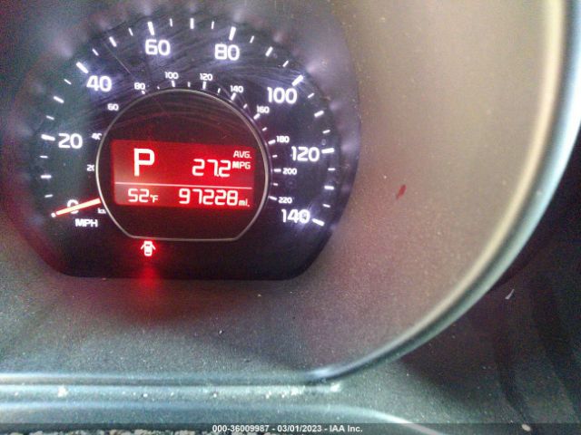 KNDJN2A25E7032667 KIA Soul Base