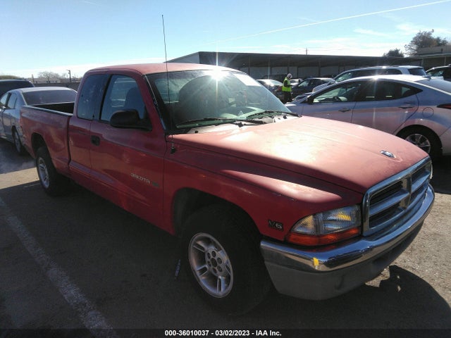 2000 1B7GL22X6YS617625 main image