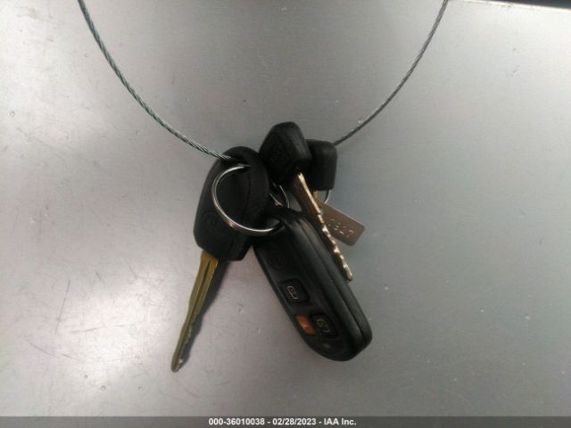 KNDUP131946516092 KIA Sedona Lx/ex