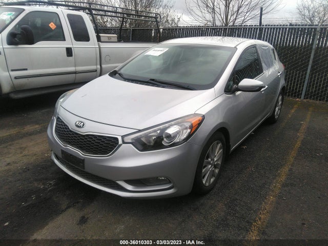 KIA Forte 5-door Ex 2015 KNAFX5A83F5303547 Image 2