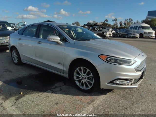 2017 Ford Fusion, VIN: 3FA6P0SUXHR187402