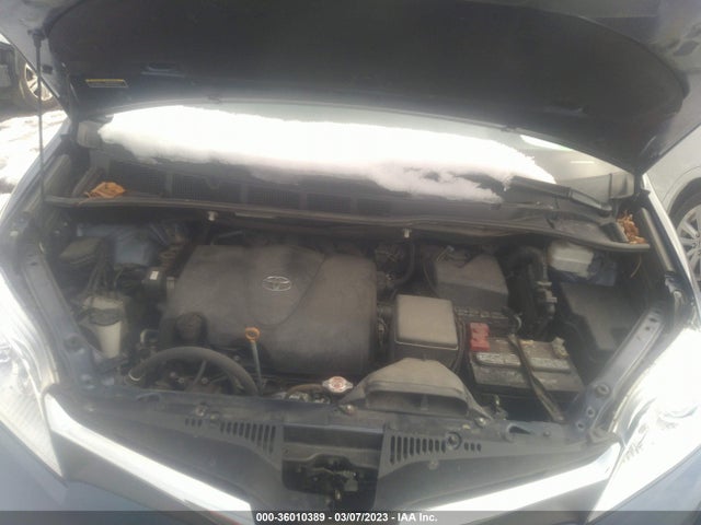 Toyota SIENNA LE 2020 5TDKZ3DC2LS041980 Image 11