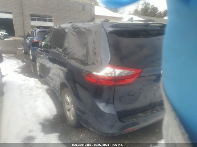 Toyota SIENNA LE 2020 5TDKZ3DC2LS041980 Image 4