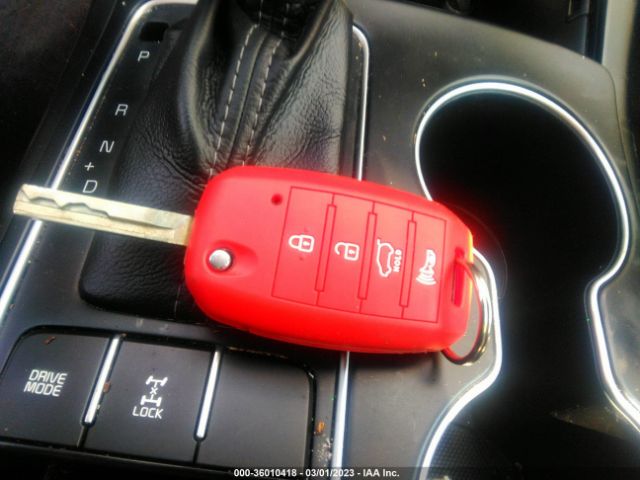 5XYPGDA3XGG101044 KIA SORENTO LX