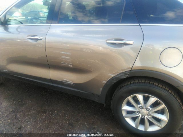 5XYPGDA3XGG101044 KIA SORENTO LX