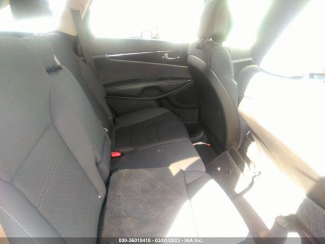 5XYPGDA3XGG101044 KIA SORENTO LX
