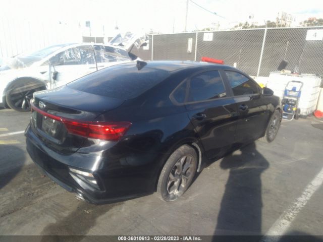 3KPF24AD2KE065942 KIA Forte Lxs