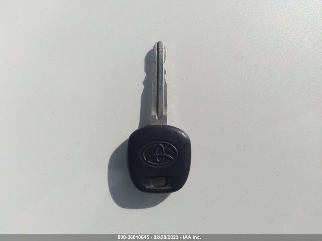 Toyota Camry Solara Se/sle 2002 2T1FF28P72C598912 Image 3