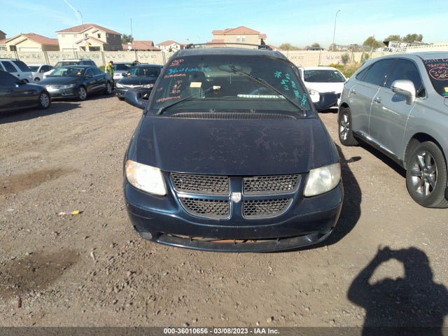 2002 DODGE GRAND CARAVAN ES VIN: 2B8GP54L72R628797