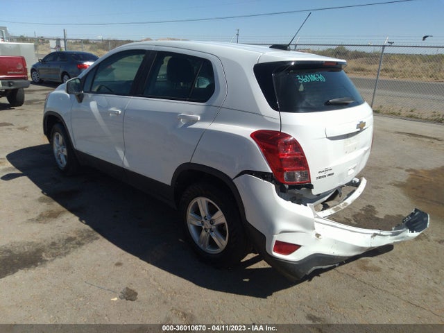 Chevrolet TRAX LS 2018 KL7CJNSB1JB719086 Image 3