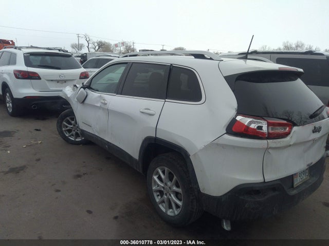 1C4PJLCB0HW508584 Jeep Cherokee Latitude