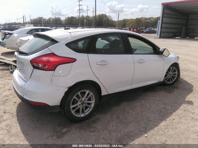 Ford FOCUS SE 2017 1FADP3K22HL232869 Image 5