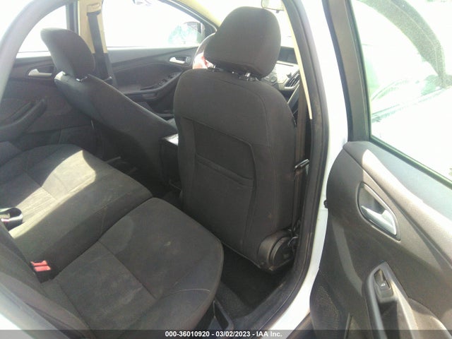 Ford FOCUS SE 2017 1FADP3K22HL232869 Image 9