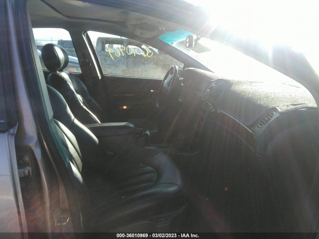 2C3HE66G0XH775789 Chrysler 300M