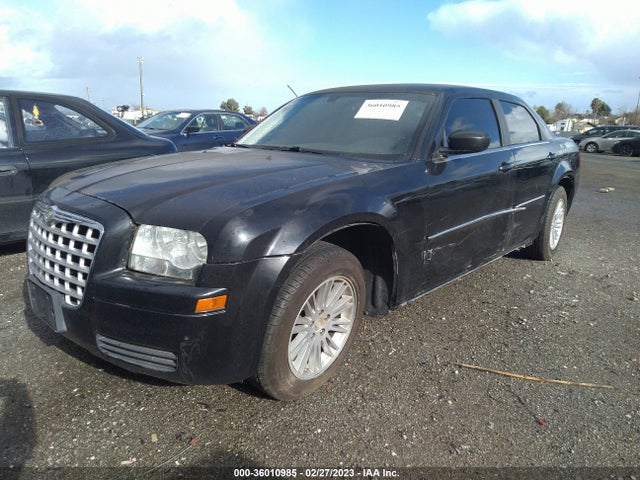 Chrysler 300 LX 2009 2C3KA43D89H553455 Image 2