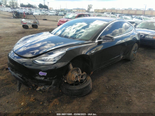Tesla Model 3 Range Battery 2018 5YJ3E1EA2JF157277 Image 2
