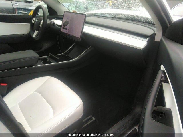 Tesla Model Y Long Range 2020 5YJYGDEE5LF018803 Image 5