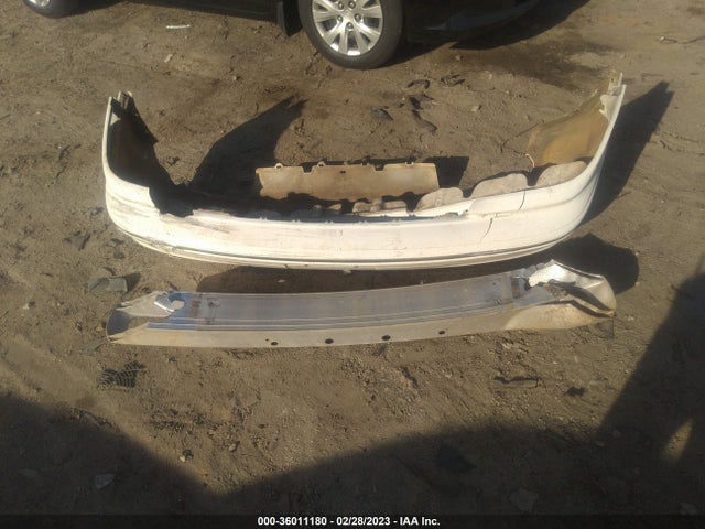 1995 FORD CROWN VICTORIA LX VIN: 2FALP74WXSX158100
