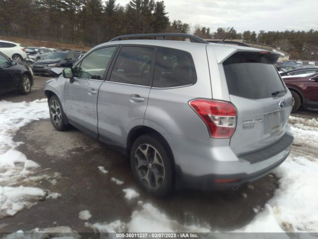 JF2SJGDC6FH403429 Subaru Forester 2.0xt Premium