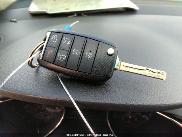 2021 Kia Sedona, VIN: KNDMB5C16M6663590