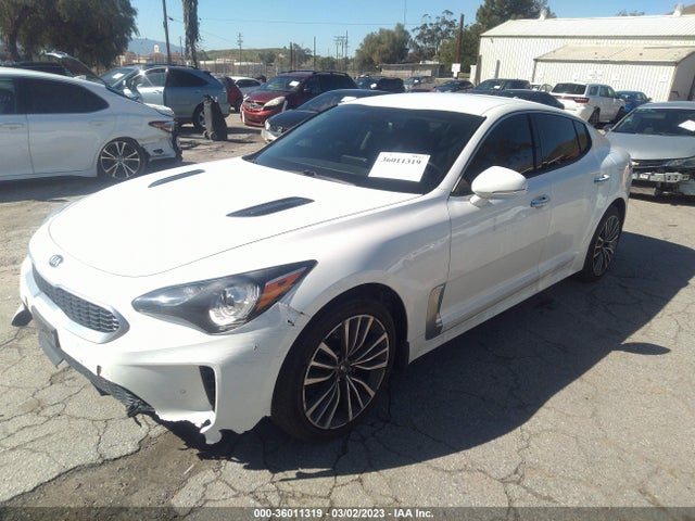 KIA Stinger Base 2019 KNAE15LA2K6050318 Image 2