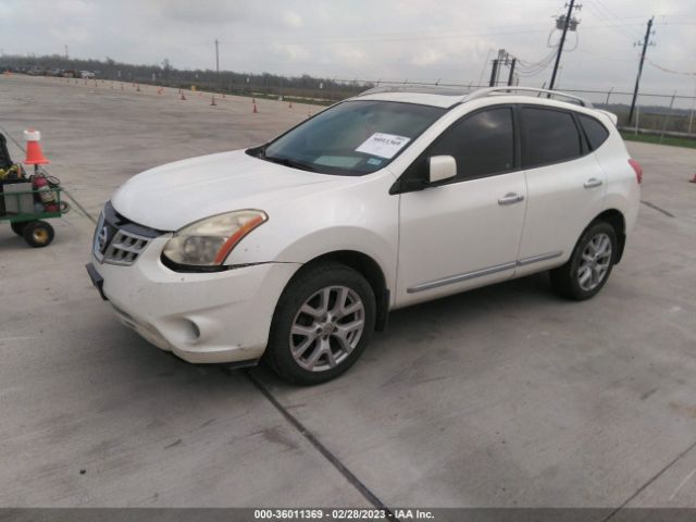 JN8AS5MT5BW164929 Nissan ROGUE SV