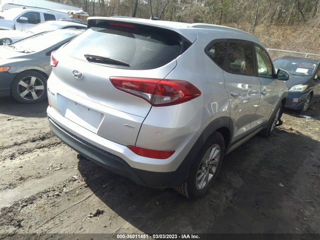 2017 HYUNDAI TUCSON SE VIN: KM8J3CA44HU273098