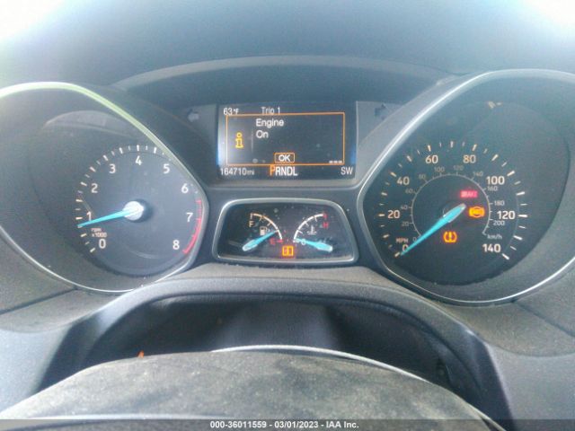 1FADP3F21HL285623 Ford FOCUS SE