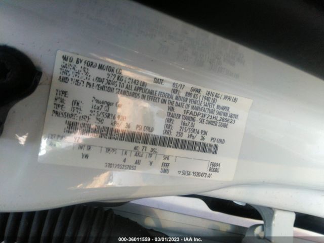 1FADP3F21HL285623 Ford FOCUS SE