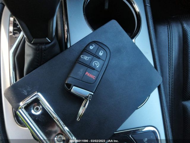 1C4RJFCGXJC335587 Jeep Grand Cherokee High Altitude