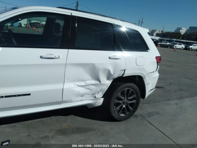 1C4RJFCGXJC335587 Jeep Grand Cherokee High Altitude