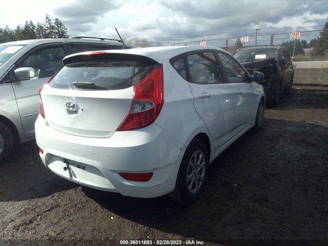 Hyundai ACCENT GS 2014 KMHCT5AE4EU142391 Image 4