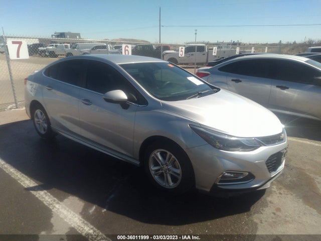 Chevrolet CRUZE LT 2017 1G1BE5SM9H7203830 Image 1