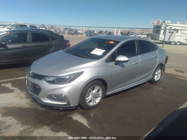 Chevrolet CRUZE LT 2017 1G1BE5SM9H7203830 Image 2