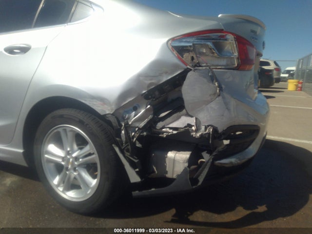 Chevrolet CRUZE LT 2017 1G1BE5SM9H7203830 Image 7
